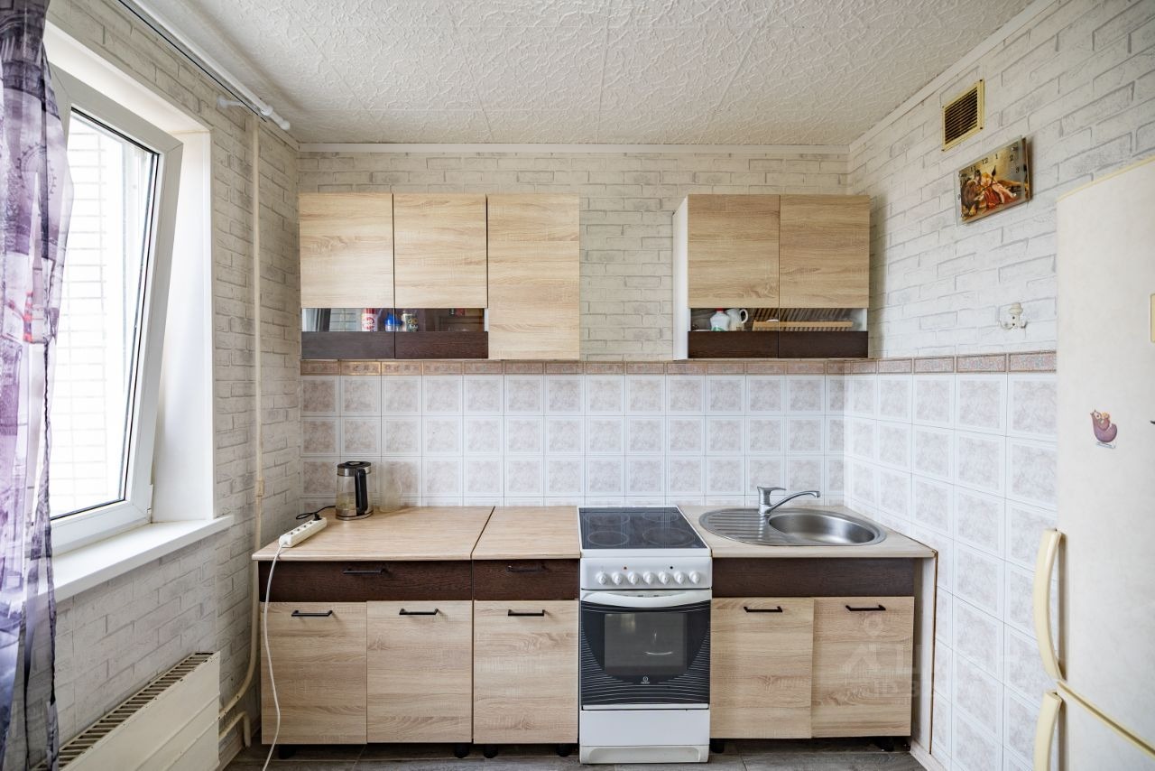 3 комн. 79 м² этаж 7/14 пр-кт Лермонтовский, д 12